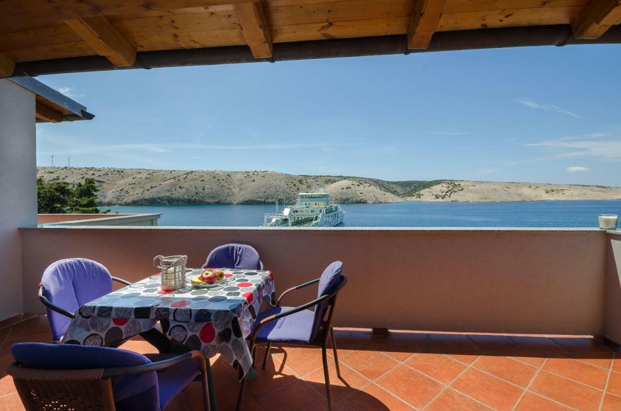 Apartment By The Sea In Lopar
