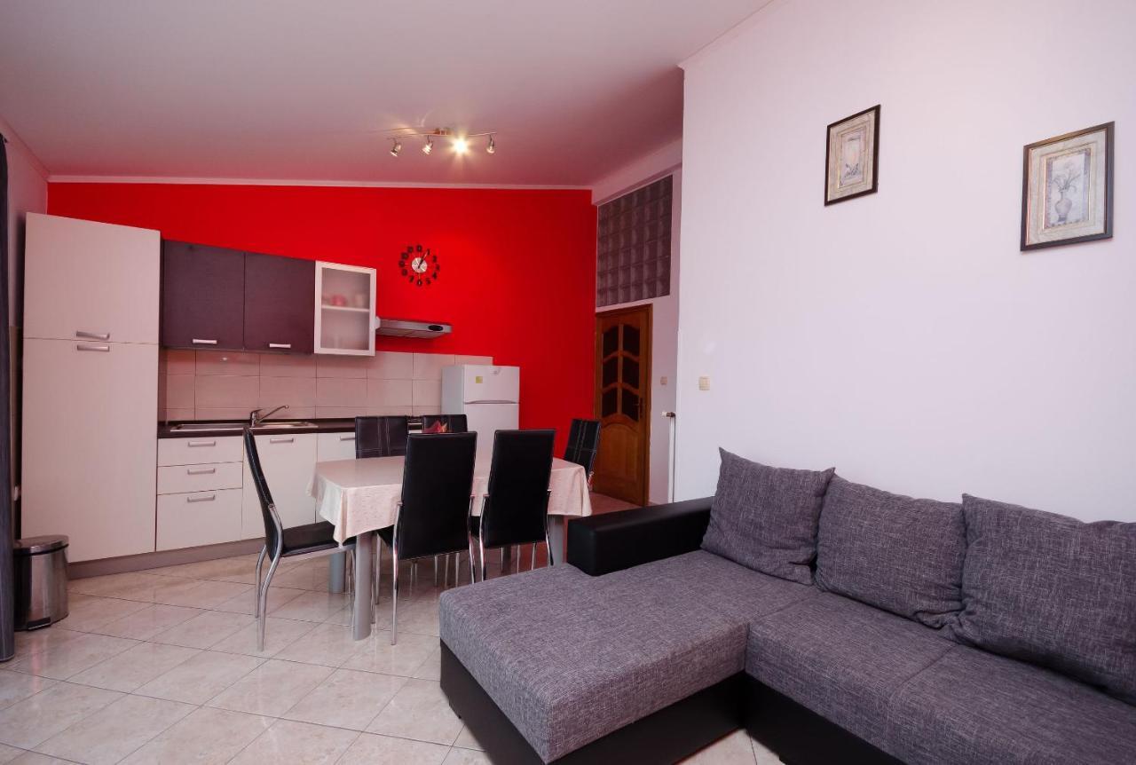 Appartement By The Sea In